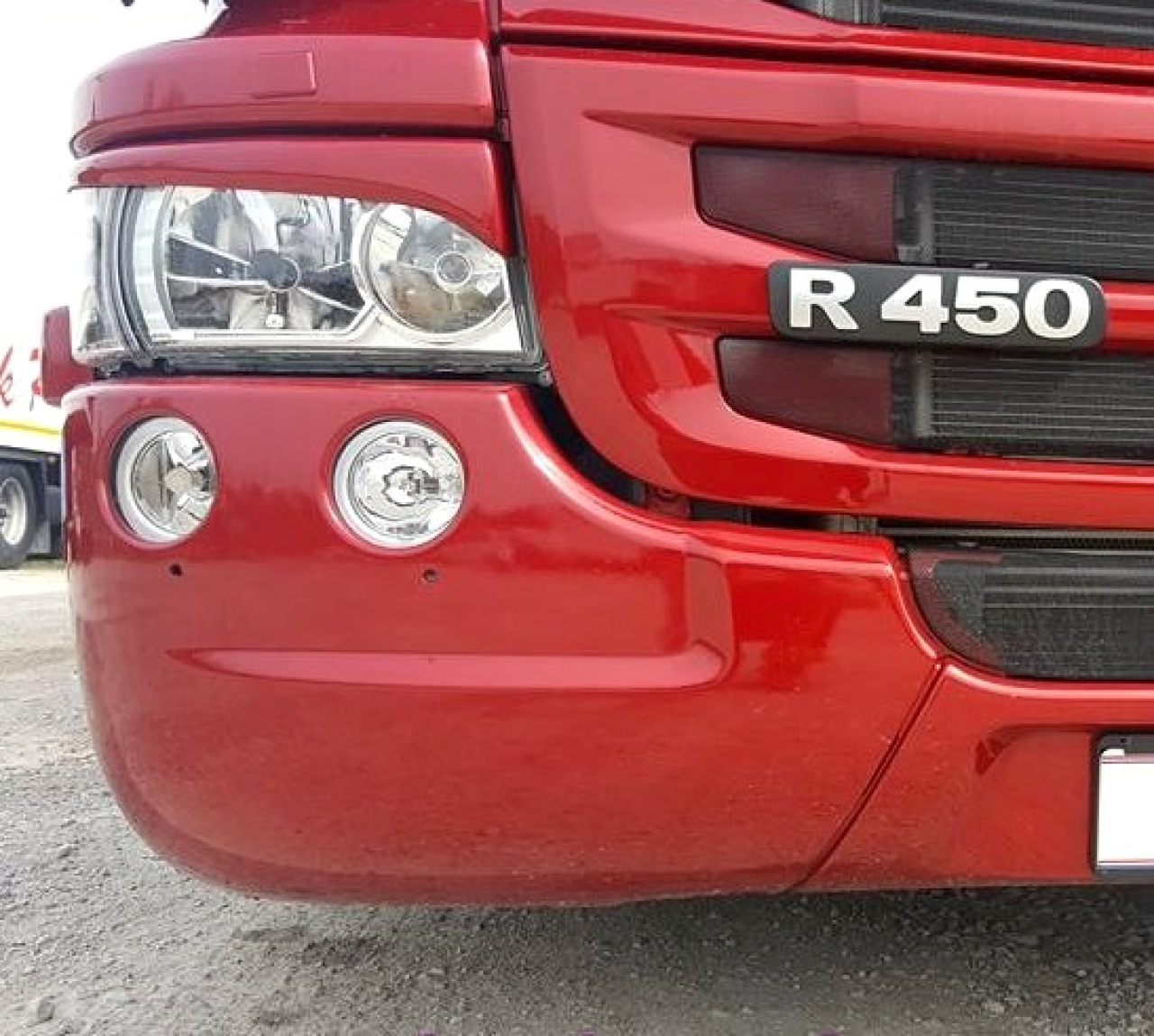 Scheinwerferblenden " Böser Blick " Xenon passend für Scania R Baureihe