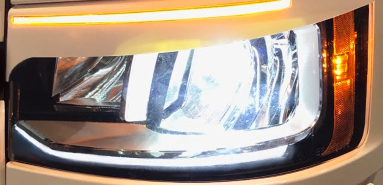 Scheinwerferblenden, Böser Blick passend für Scania neue R und S-Serie